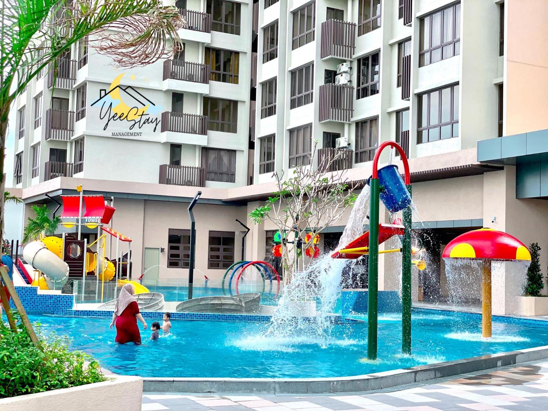 Seaview Poolview Cityview Baliresidence Video Game 5Minjonker Malacca Extérieur photo