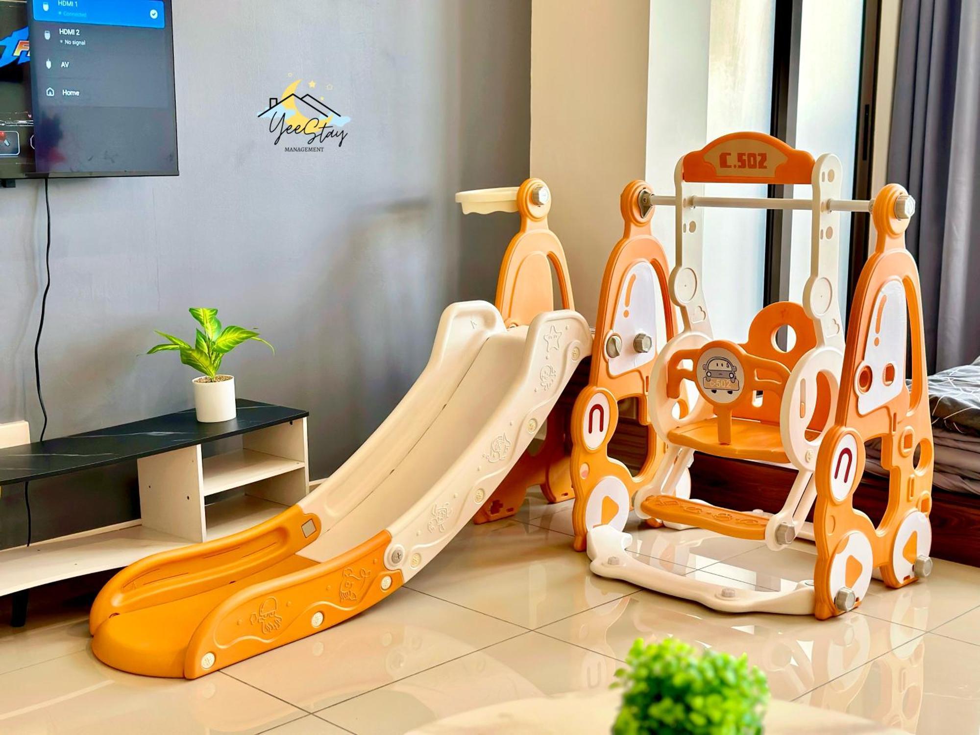 Seaview Poolview Cityview Baliresidence Video Game 5Minjonker Malacca Extérieur photo
